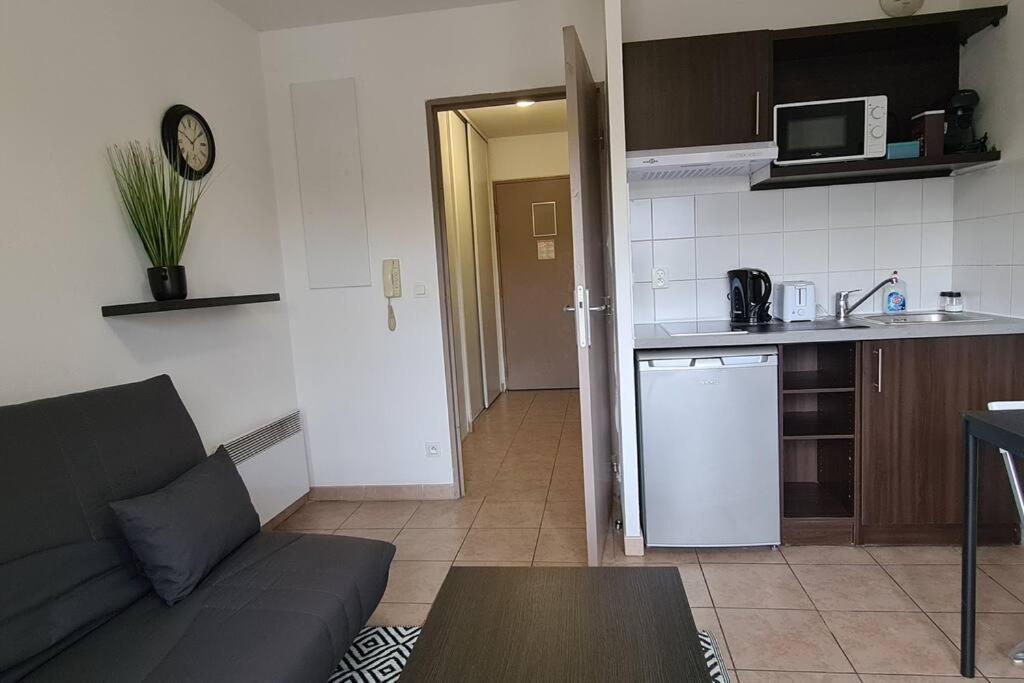 B210 Appartement Disneyland Paris Parking Et Wifi Montevrain Bagian luar foto